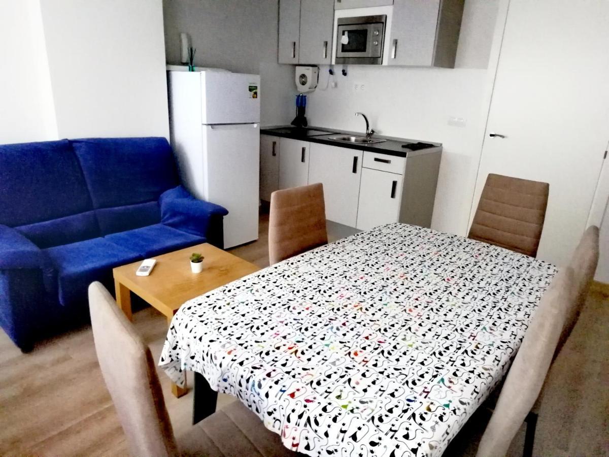 Apartamentos Turisticos Plaza San Juan 2 Тудела Екстериор снимка